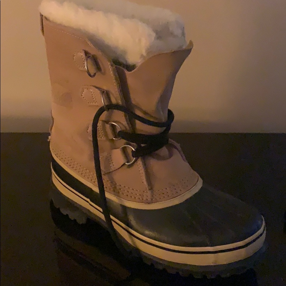 Caribou Sorel Snow Boots
